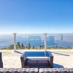 Villa La Hoya
