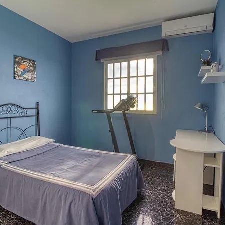 La Hoya Villa *