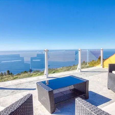 La Hoya Villa *